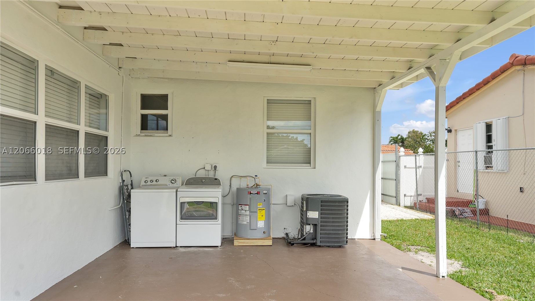 4840 Sw 5th Ter Property Photo 11
