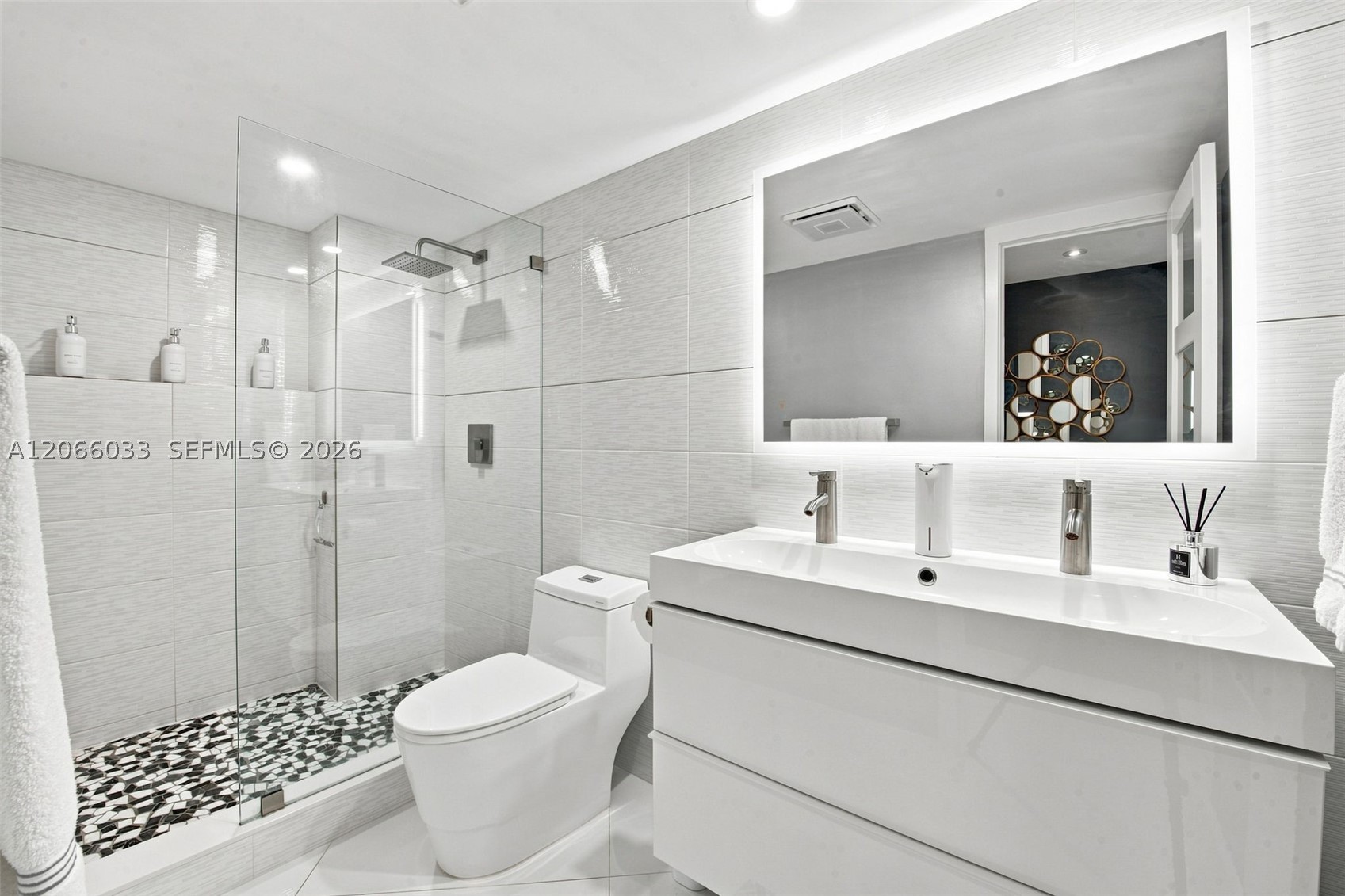 1360 S Ocean Blvd 2305 Property Photo 19