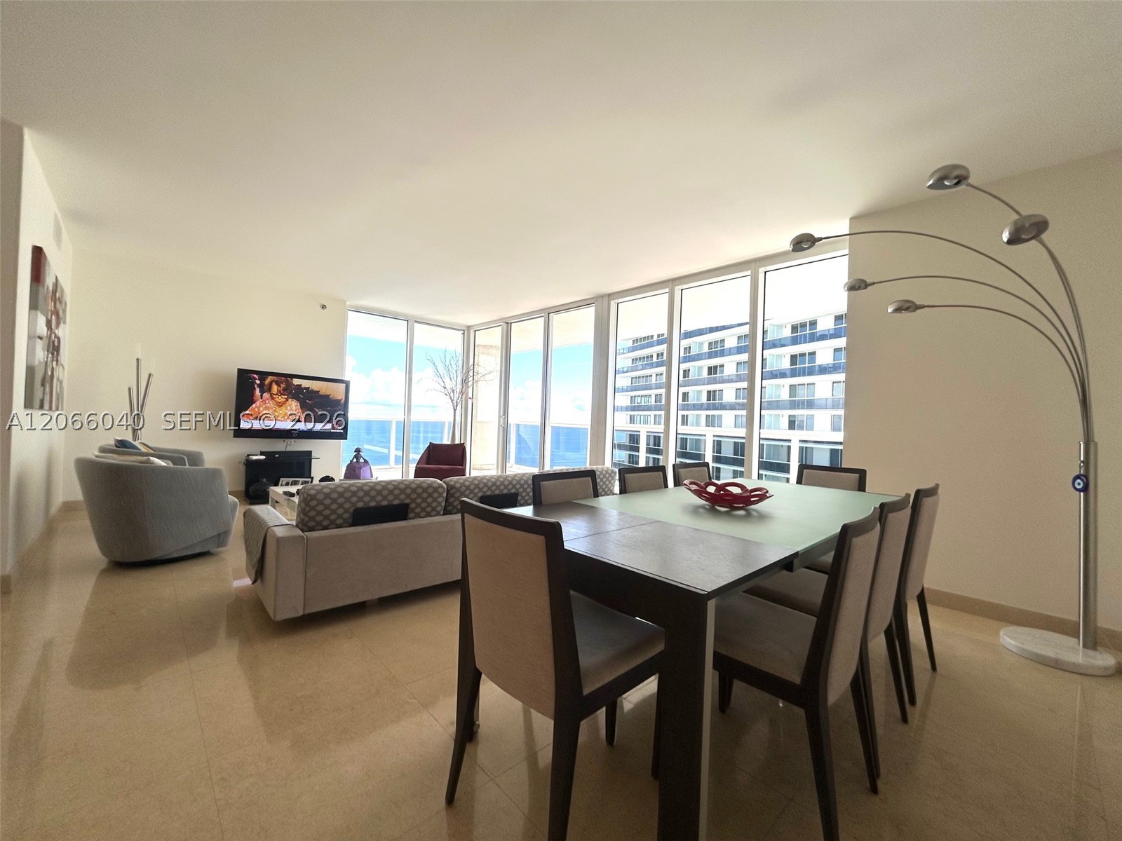 1800 S Ocean Dr 4005 Property Photo 12