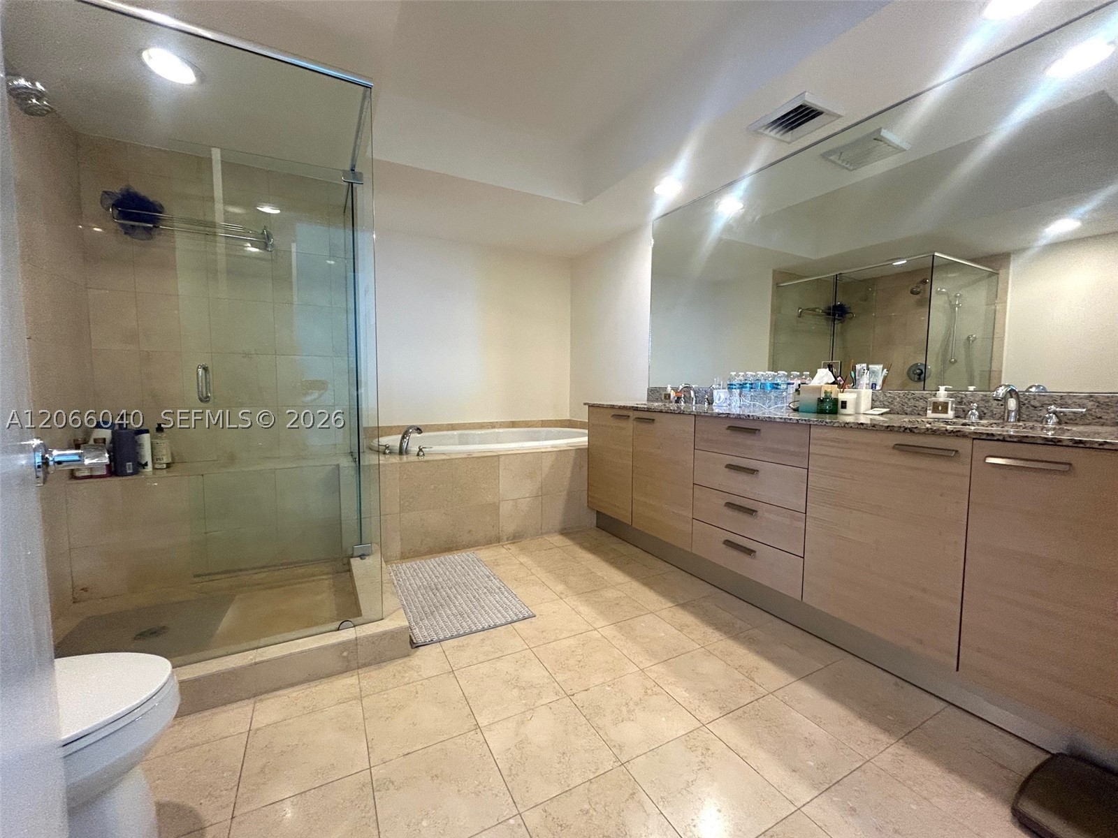 1800 S Ocean Dr 4005 Property Photo 19