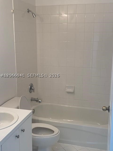 3355 Ne 13th Cir Dr 108-28 Property Photo 11