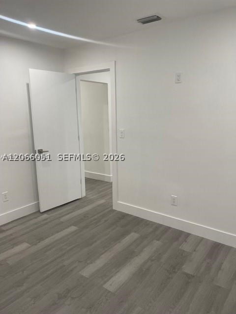 910 Sw 8th Ave D Property Photo 6