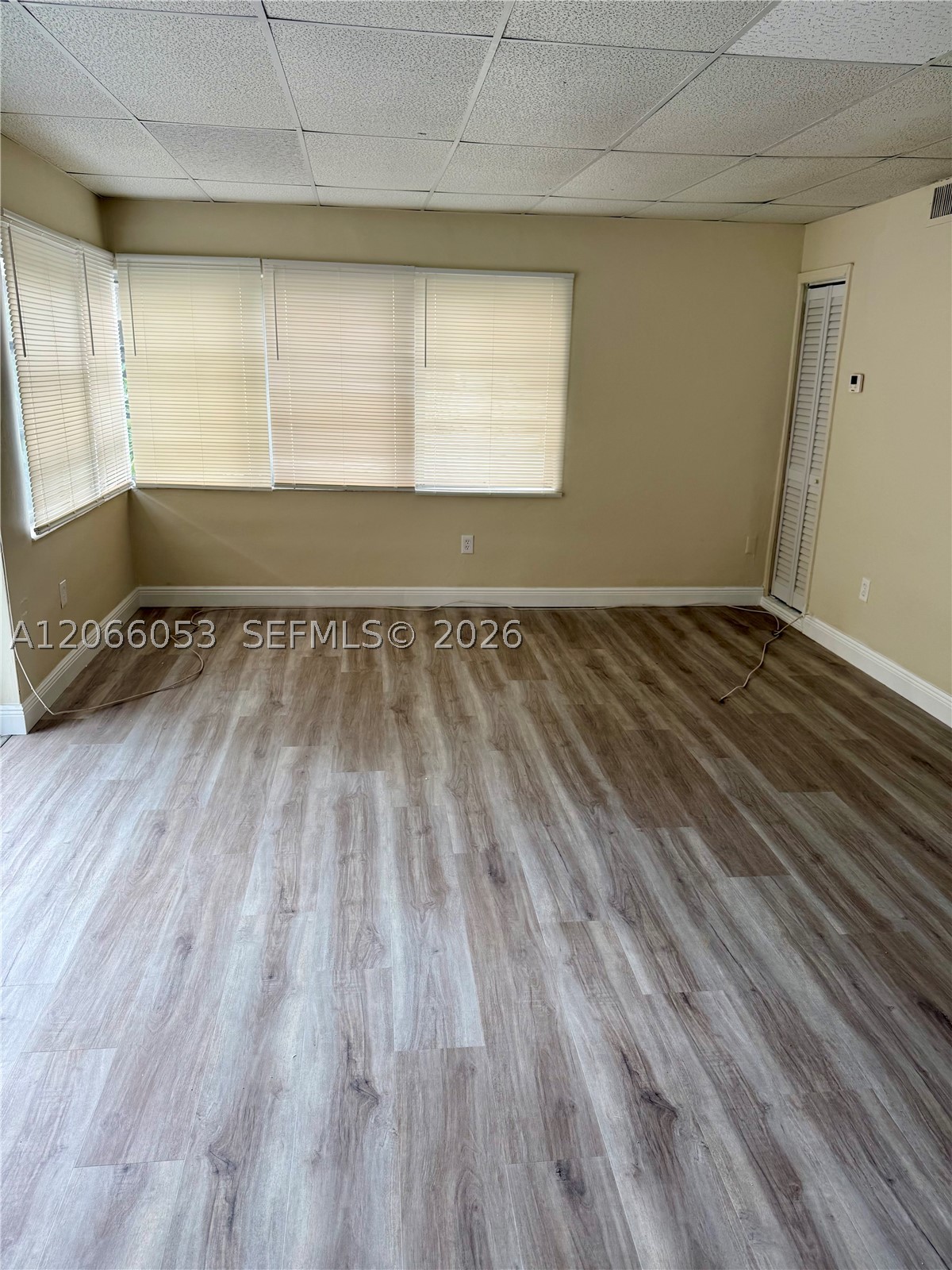 9390 E Bay Harbor Dr 10 Property Photo 8