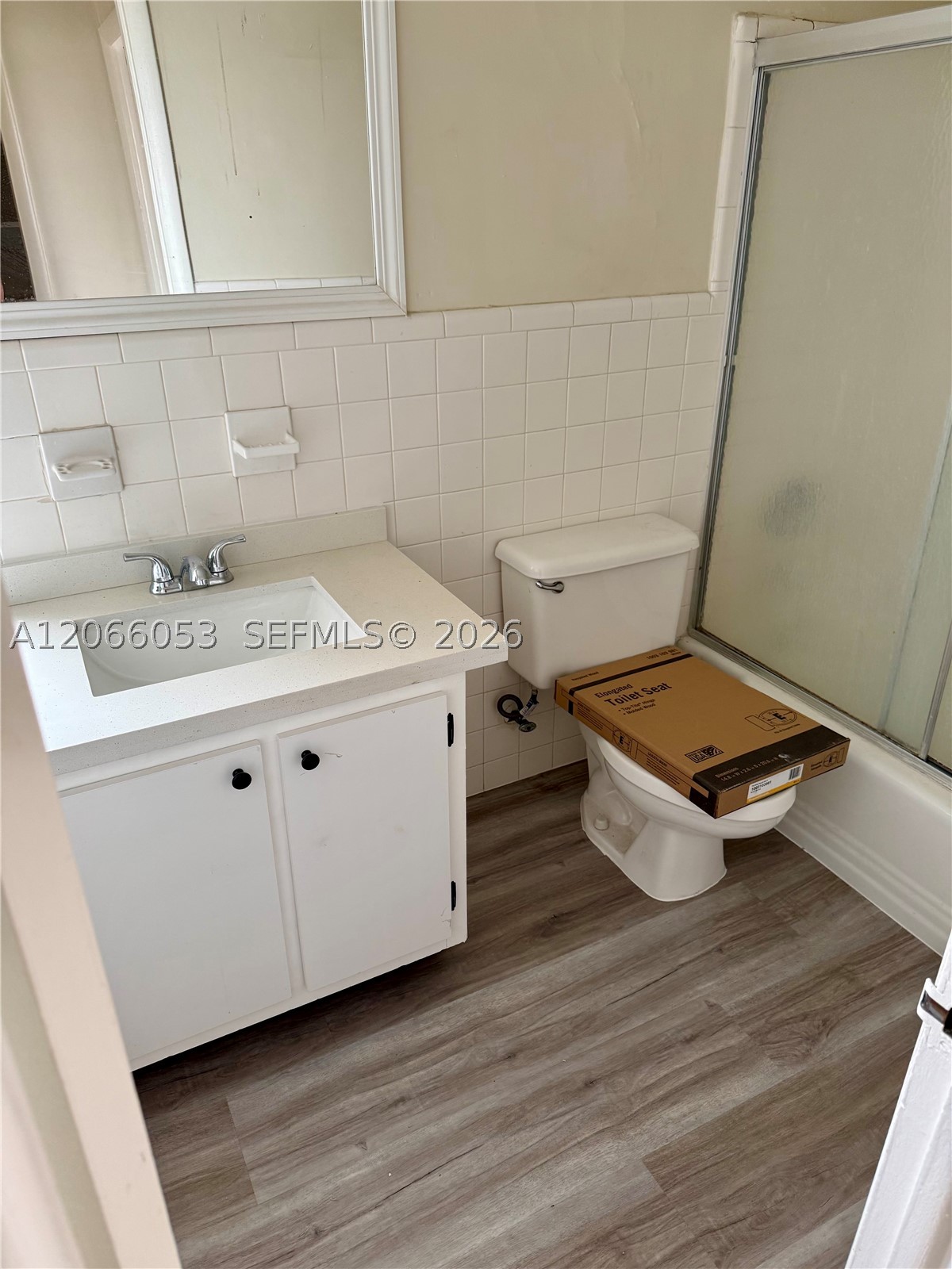 9390 E Bay Harbor Dr 10 Property Photo 11