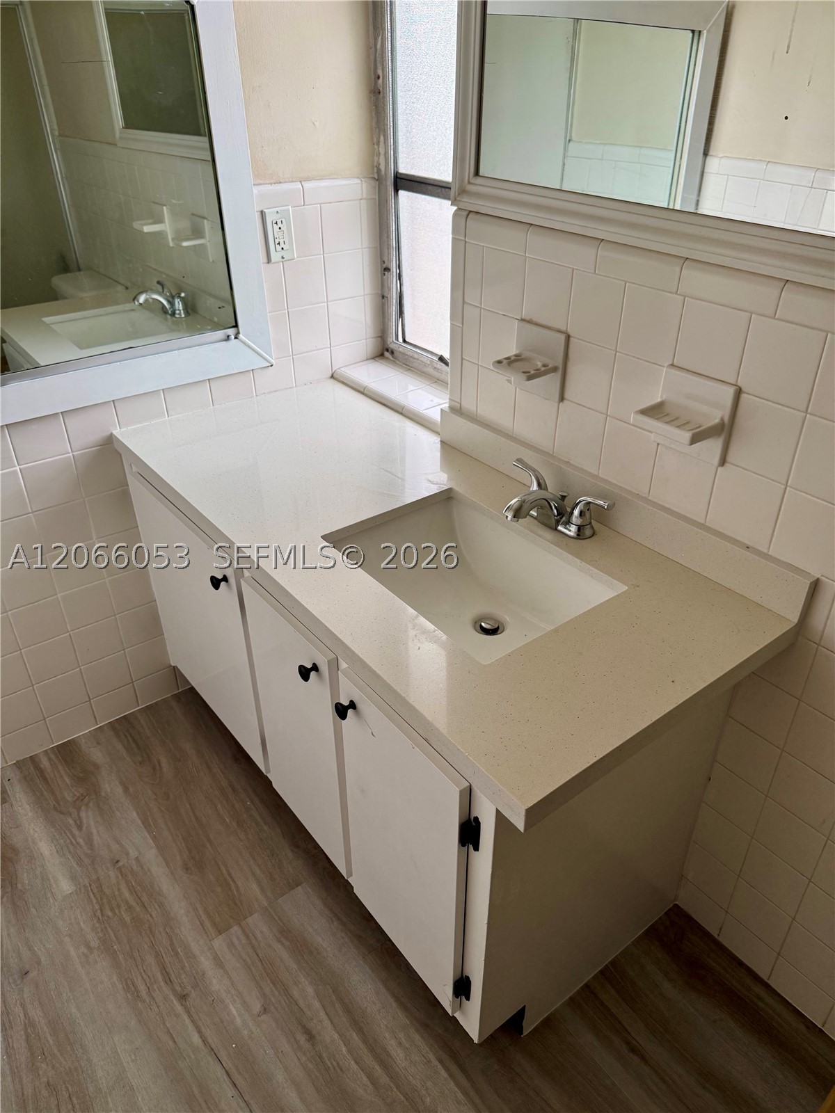 9390 E Bay Harbor Dr 10 Property Photo 12