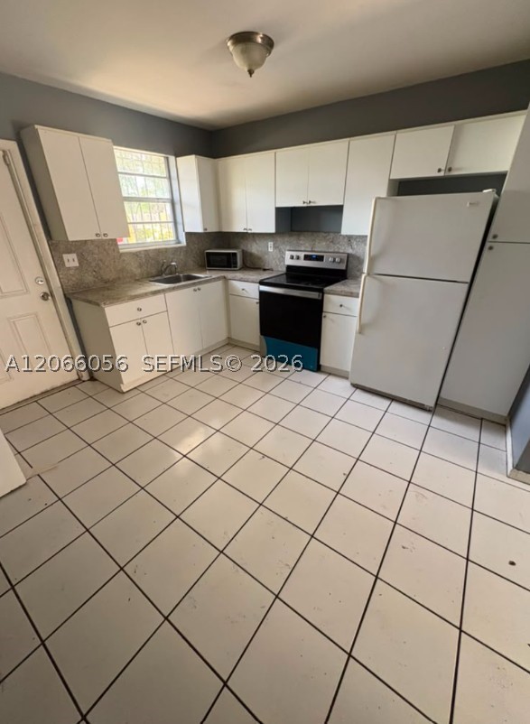 1693 Nw 8th Ave 0 Property Photo 3