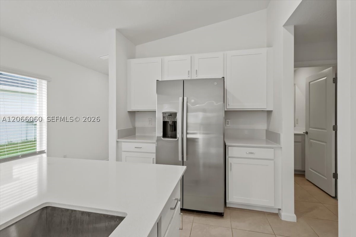 1338 Colebrook Cir S. Property Photo 18