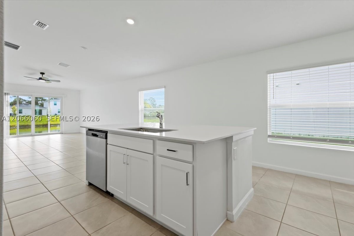 1338 Colebrook Cir S. Property Photo 21