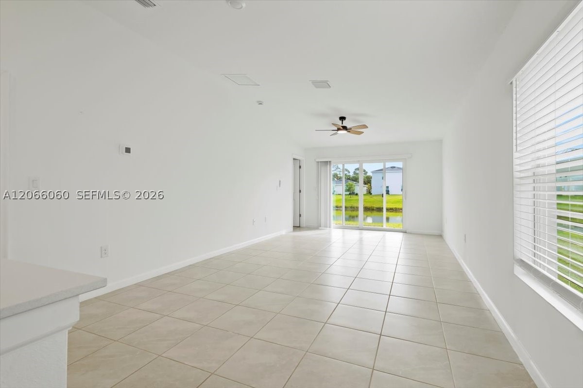 1338 Colebrook Cir S. Property Photo 22