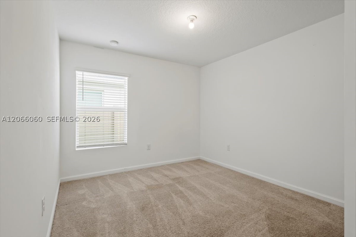 1338 Colebrook Cir S. Property Photo 31