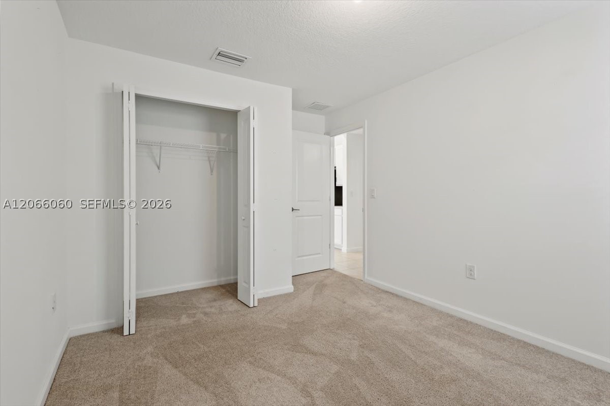 1338 Colebrook Cir S. Property Photo 32