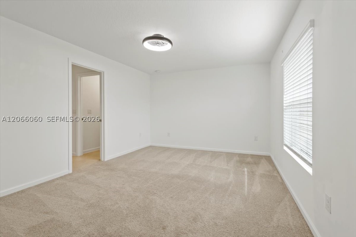 1338 Colebrook Cir S. Property Photo 40