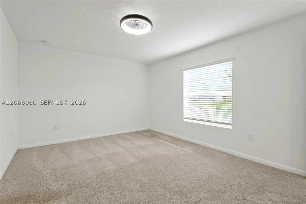 1338 Colebrook Cir S. Property Photo 41
