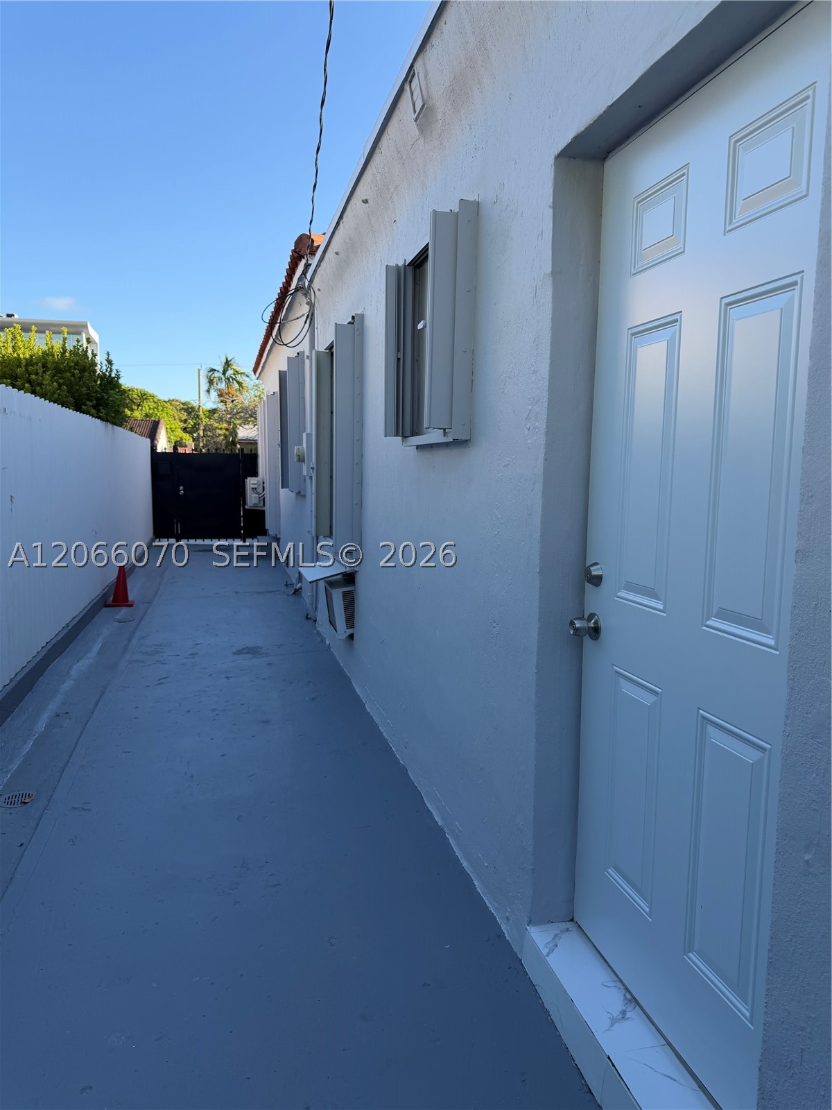 1765 Sw 21st St 2 Property Photo 3