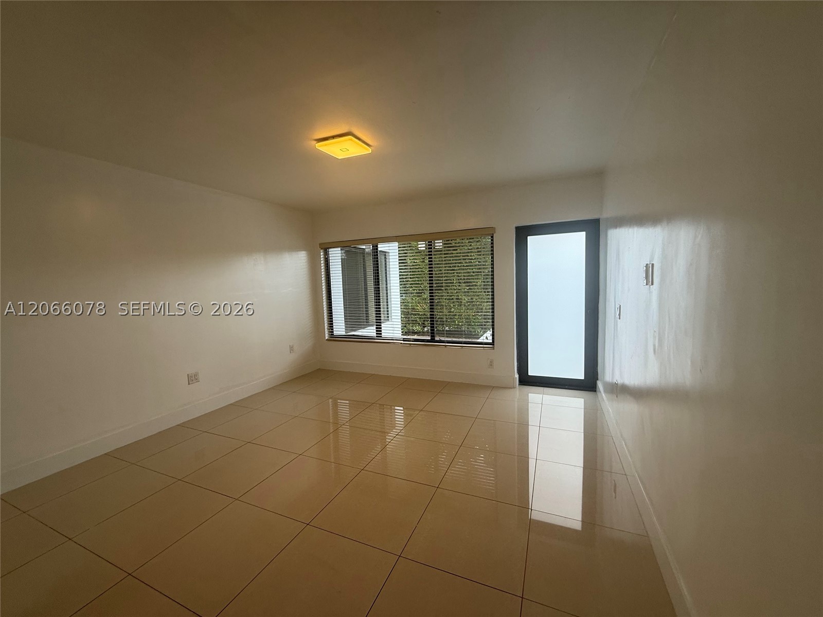 1765 Normandy Dr Property Photo 13