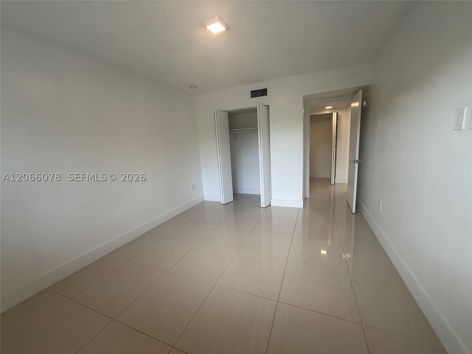 1765 Normandy Dr Property Photo 17