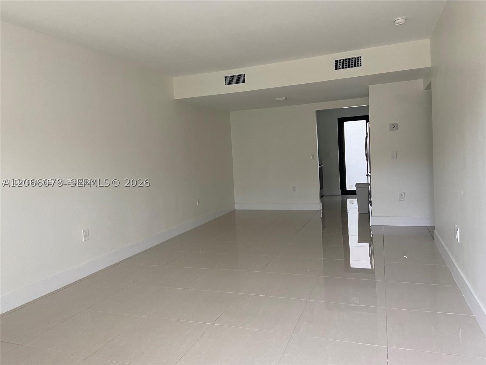 1765 Normandy Dr Property Photo 29