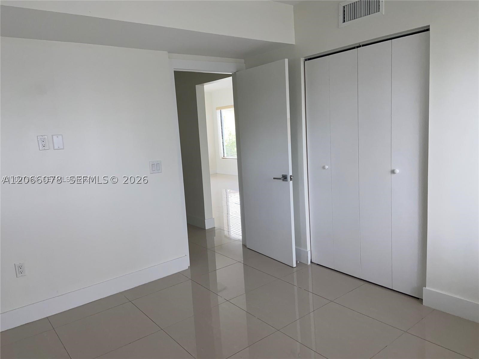 1765 Normandy Dr Property Photo 30