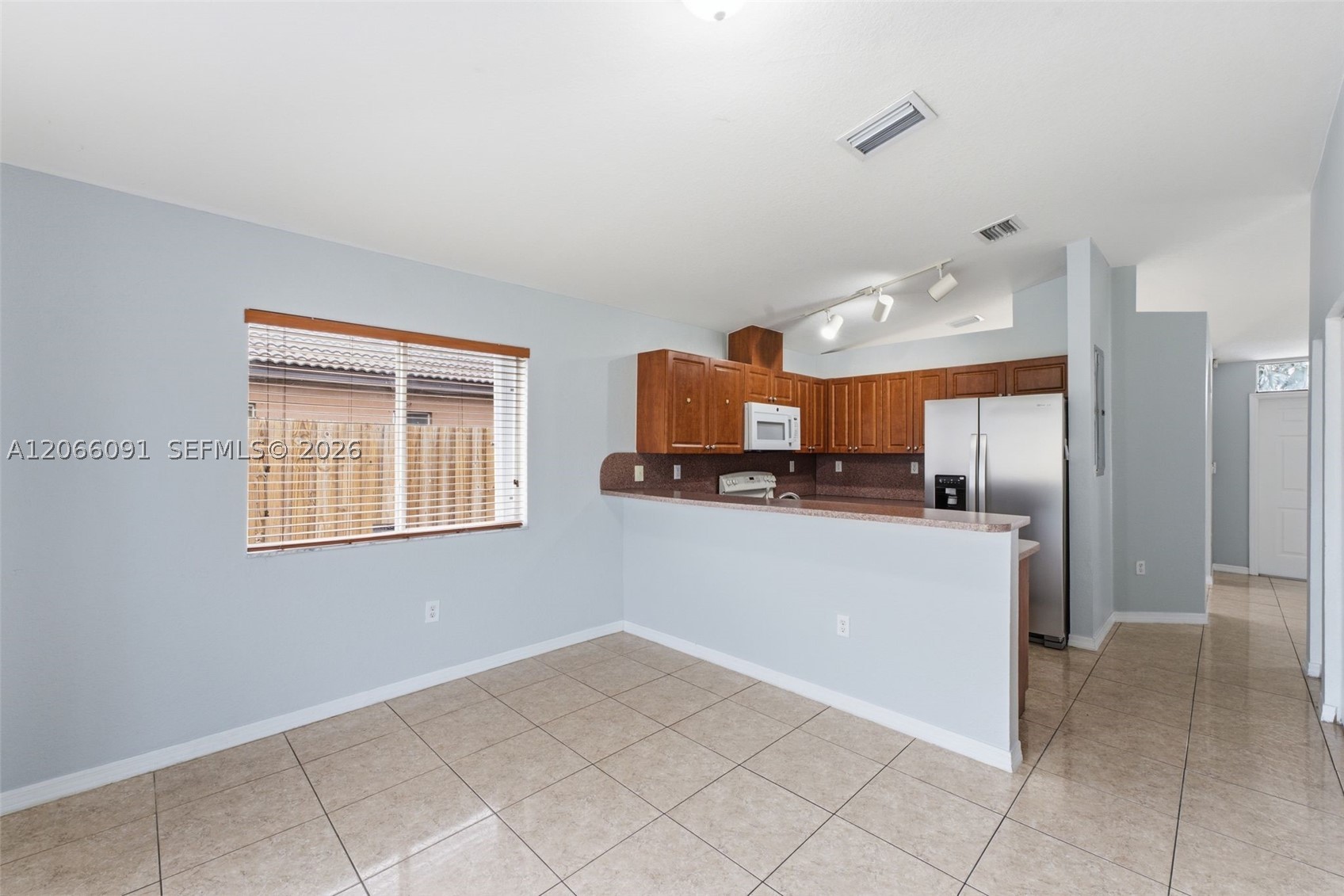 13243 Sw 252nd Ln Property Photo 5