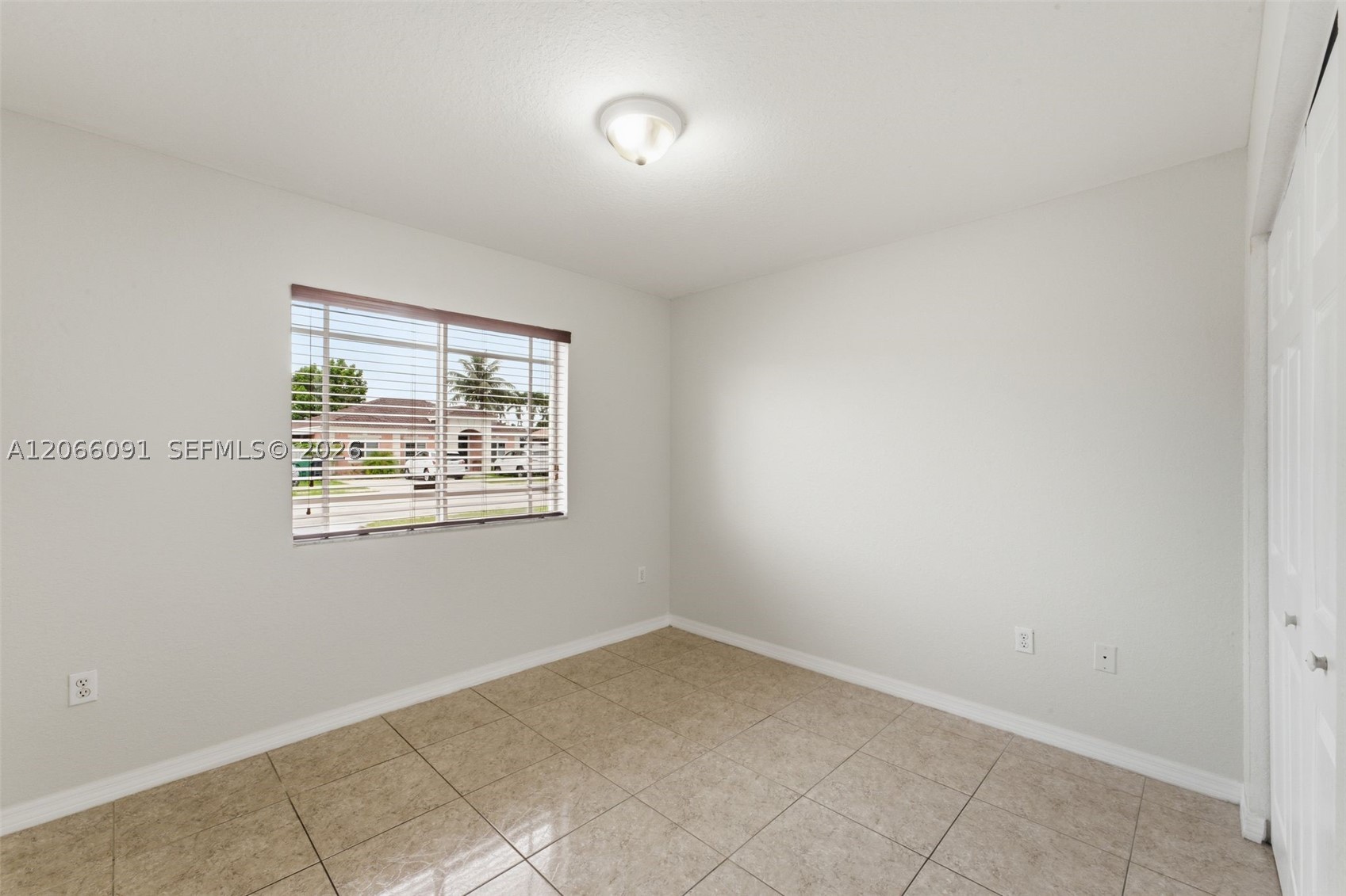 13243 Sw 252nd Ln Property Photo 24