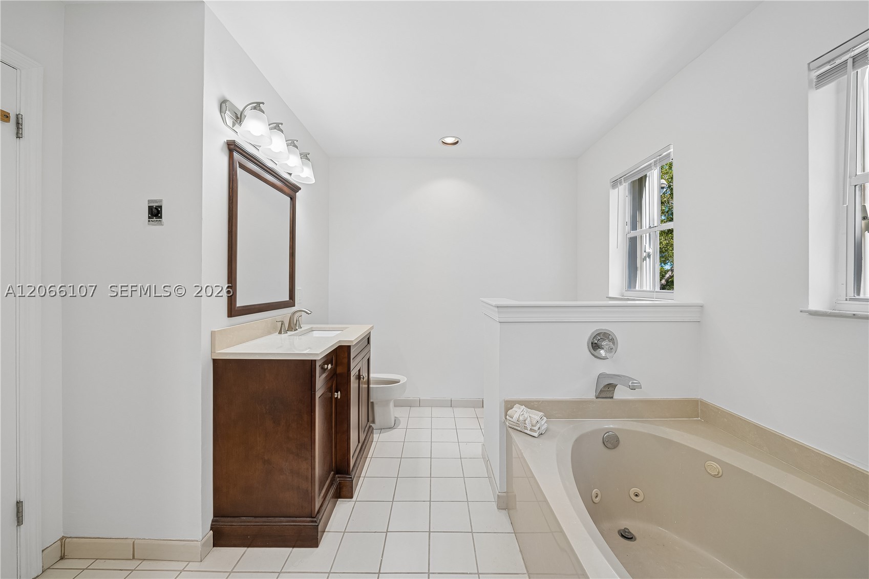 7605 Sw 147th St Property Photo 28