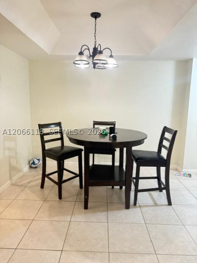 3670 Inverrary Dr 1u Property Photo 5