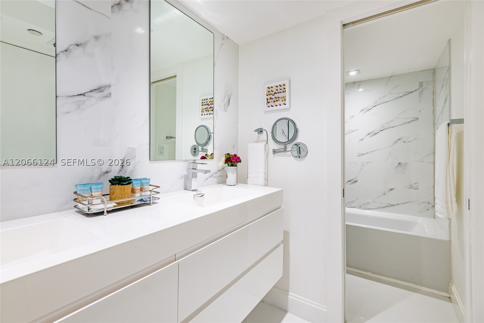 6917 Collins Ave 720 Property Photo 16