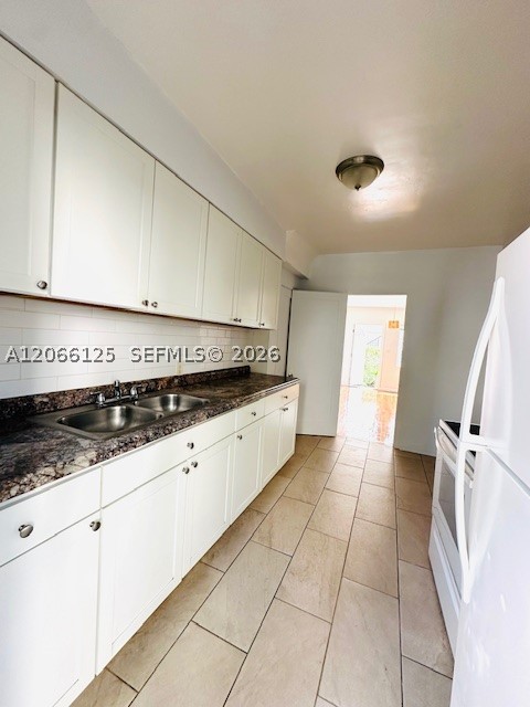 821 W 39th St 2 Property Photo 4