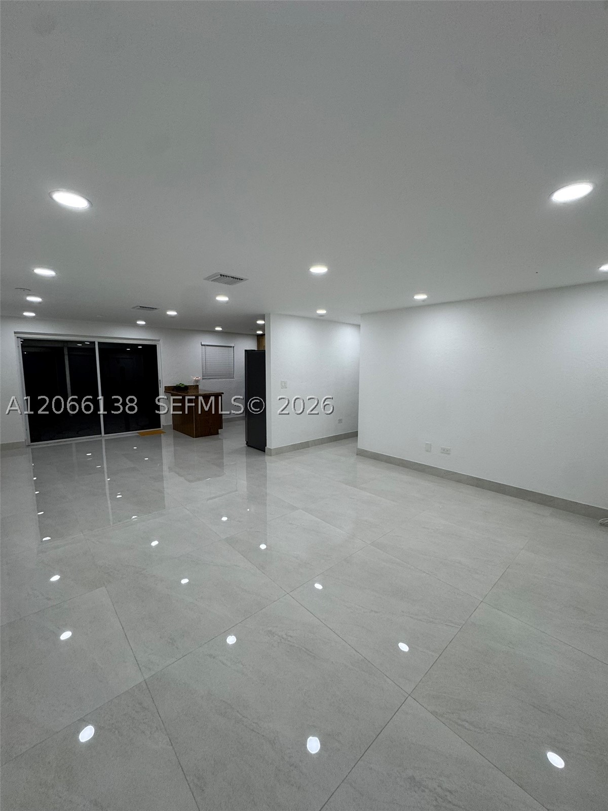 664 Colson Dr Property Photo 2
