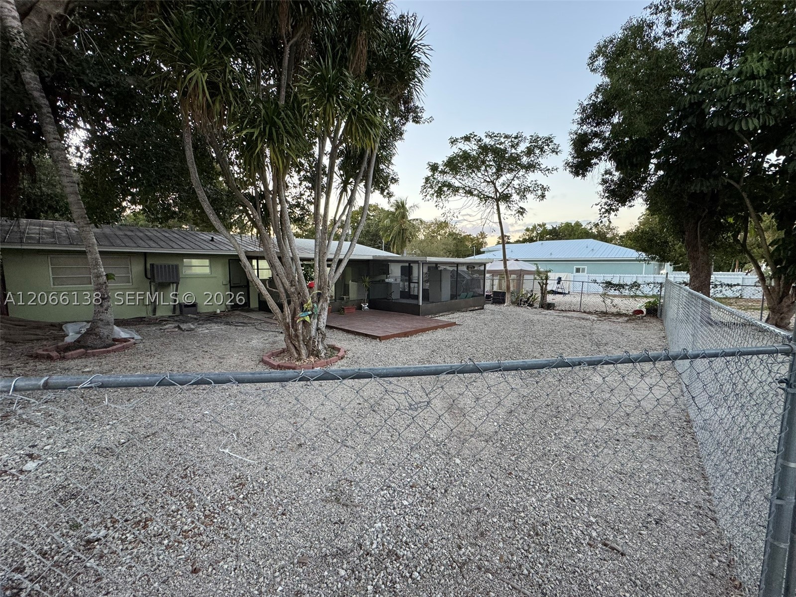 664 Colson Dr Property Photo 11