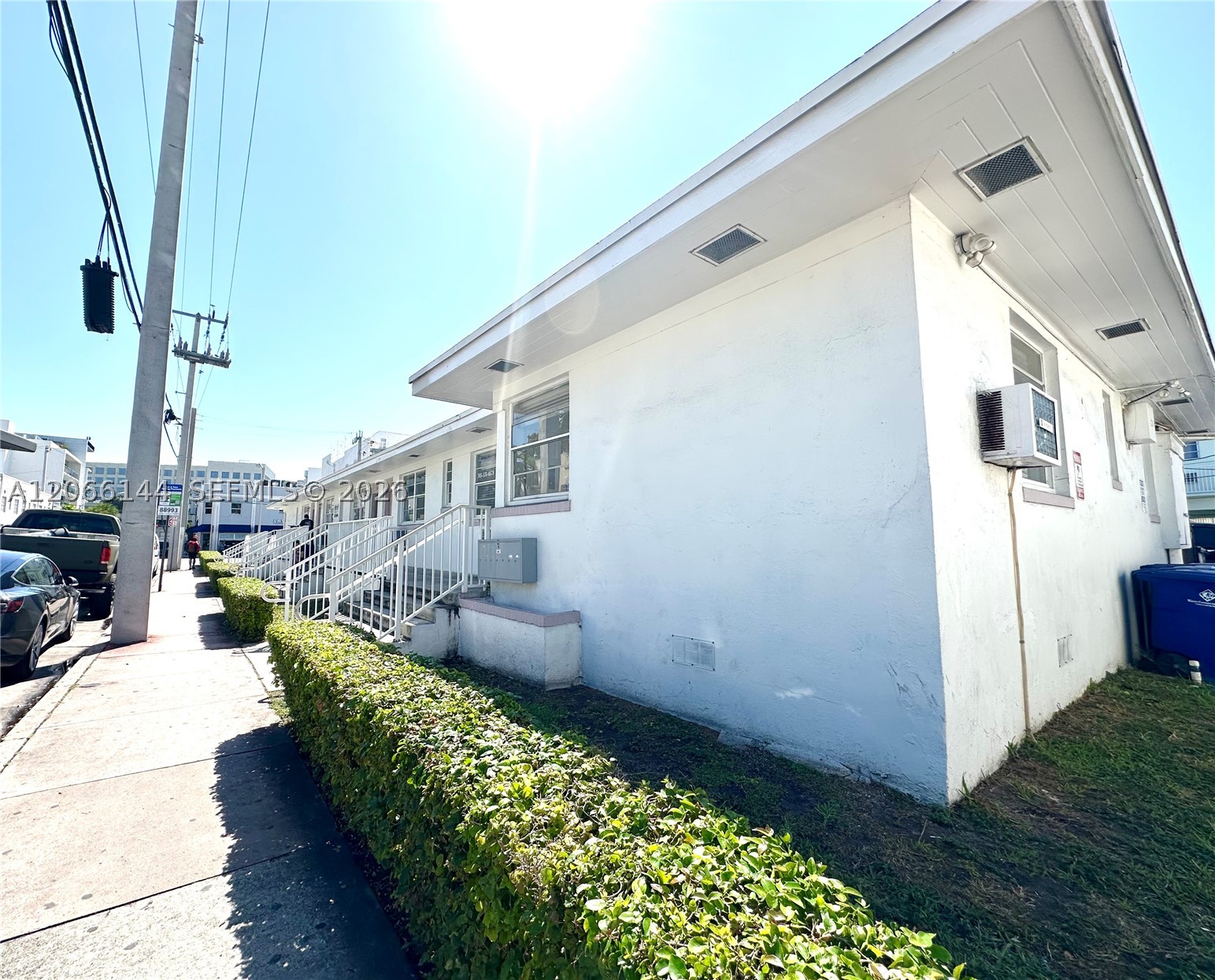 720 6th St Property Photo 10