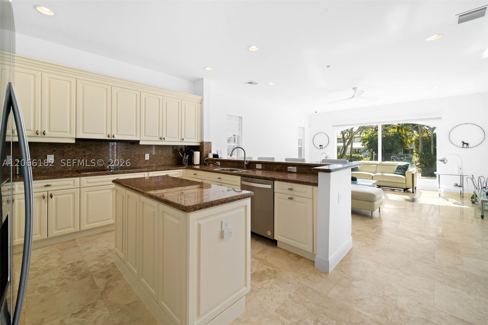 1490 Cleveland Rd Property Photo 17