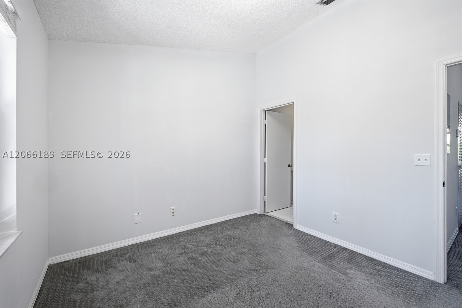 12135 Sw 3rd St Property Photo 18