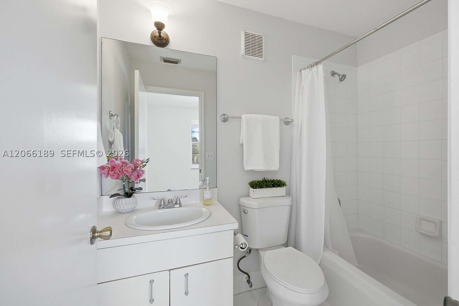 12135 Sw 3rd St Property Photo 24