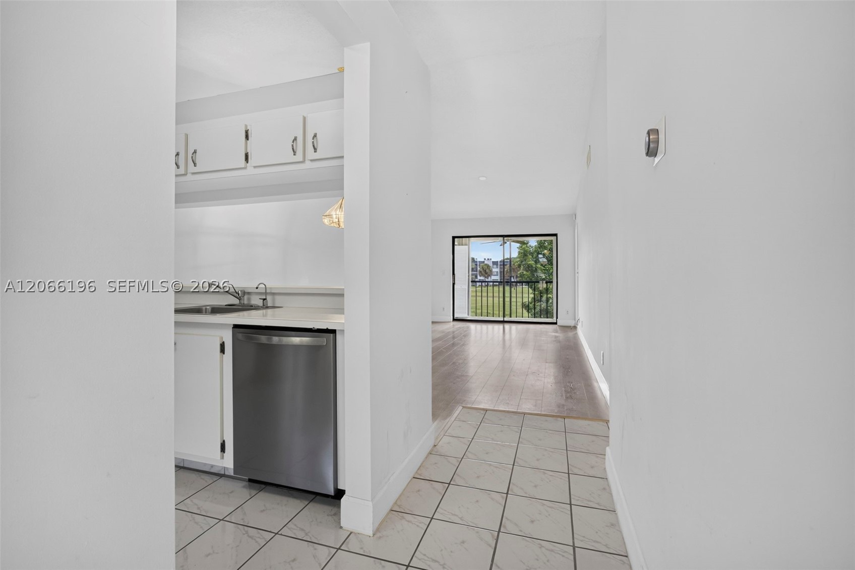 4626 E Lucerne Lakes Blvd E 202 Property Photo 7