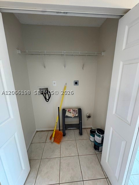 982 Sw 9th Ct Property Photo 8