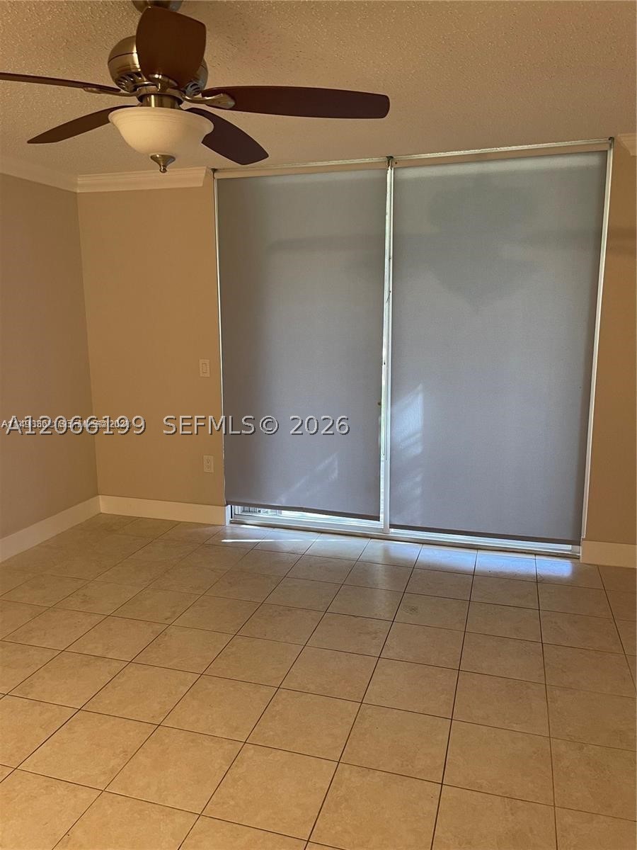 8225 Lake Dr 108 Property Photo 8
