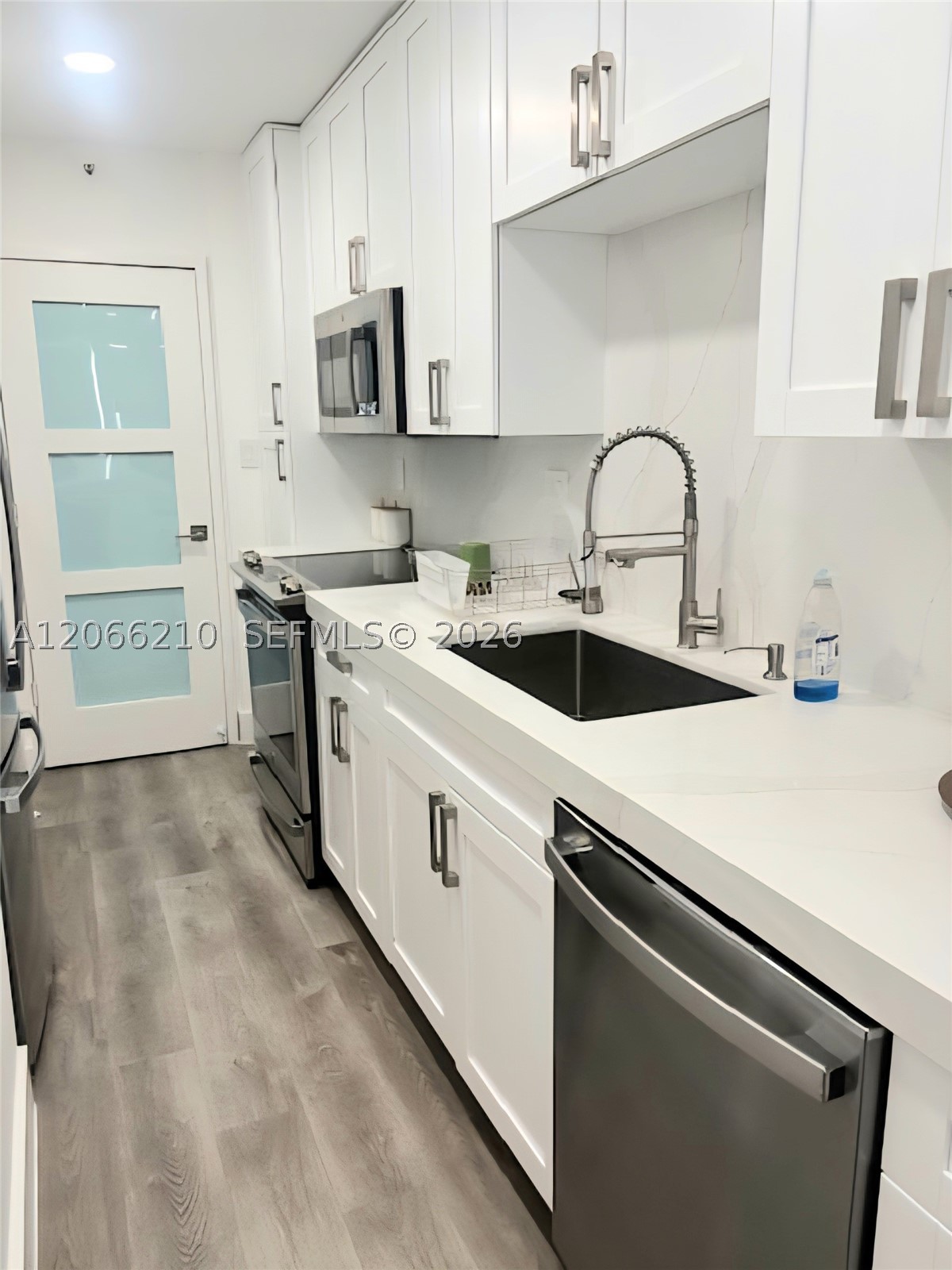 100 Lincoln Rd 301 Property Photo 12