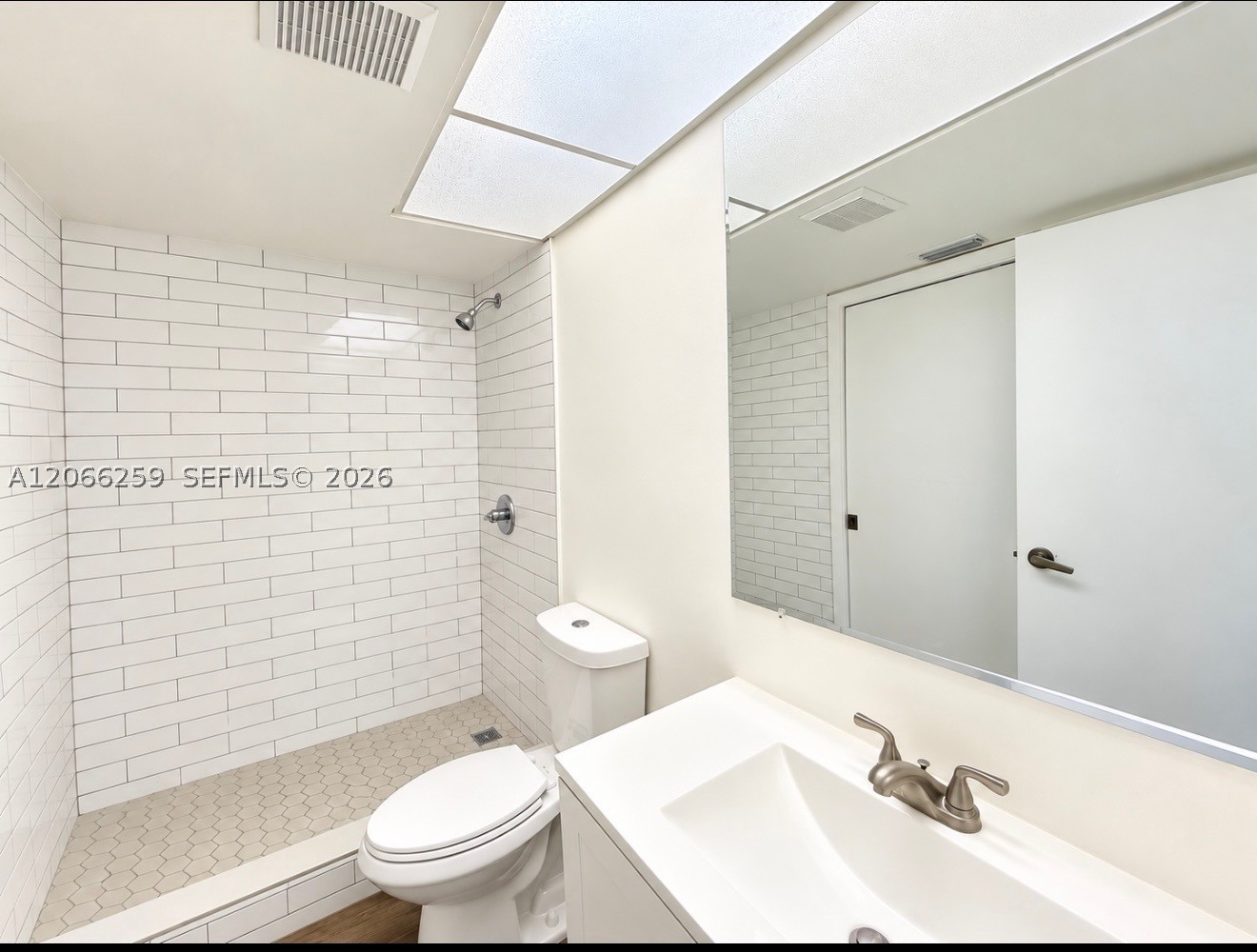 2224 Se 27 Dr 201 C Property Photo 18