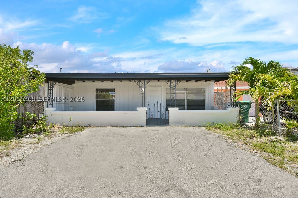 18947 NW 45th Ave 1 Property Photo 1