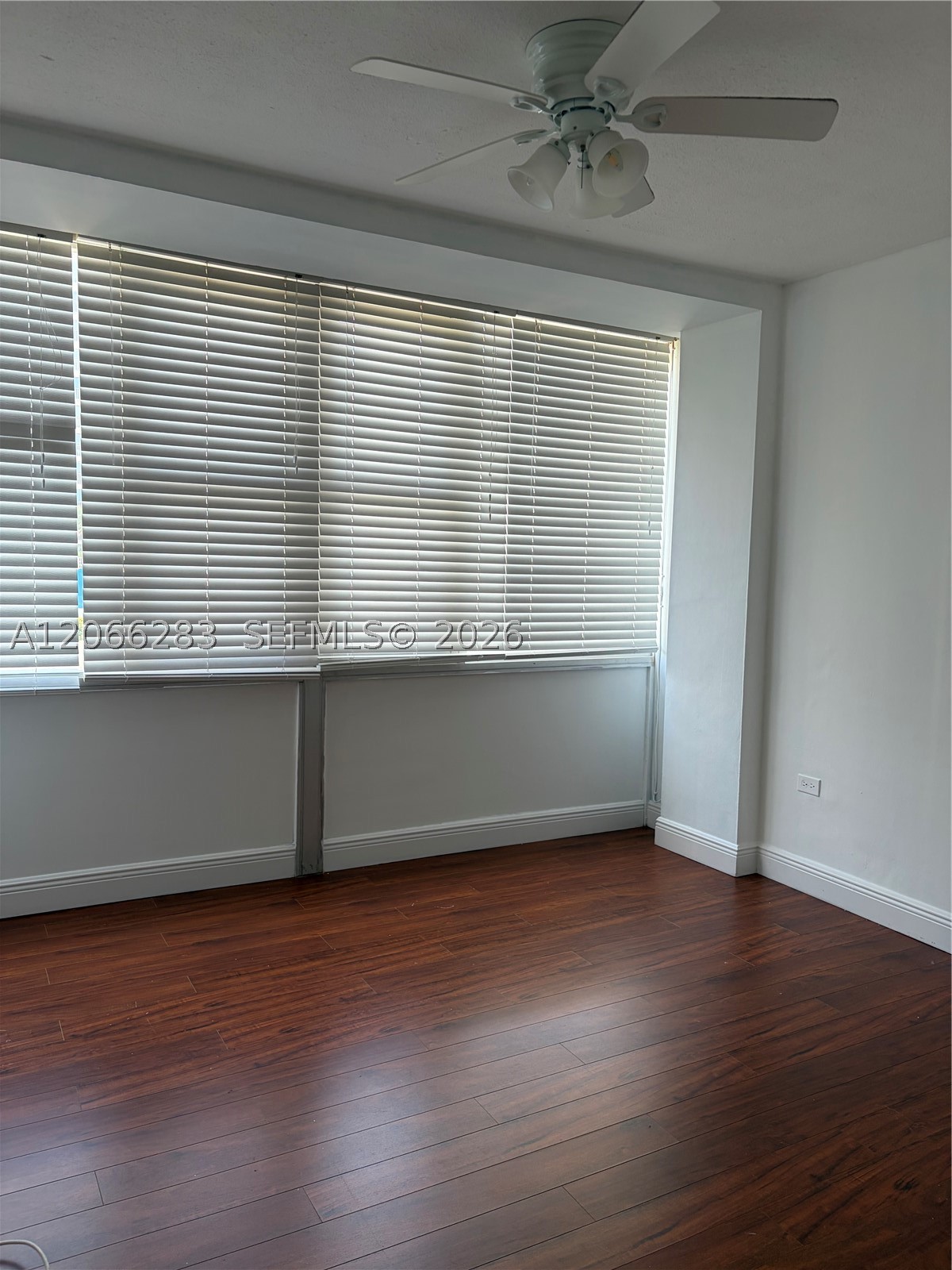 7545 E Treasure Dr 5g Property Photo 5
