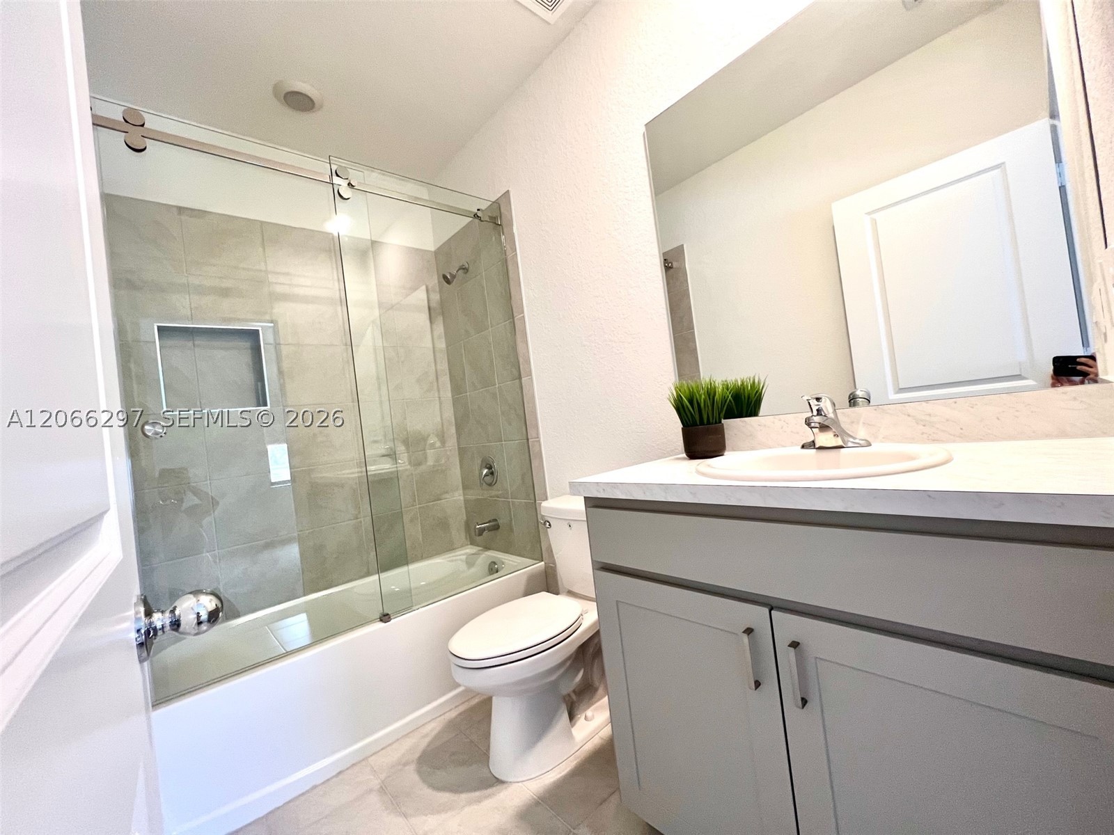 429 Ne 12th Street 0 Property Photo 28