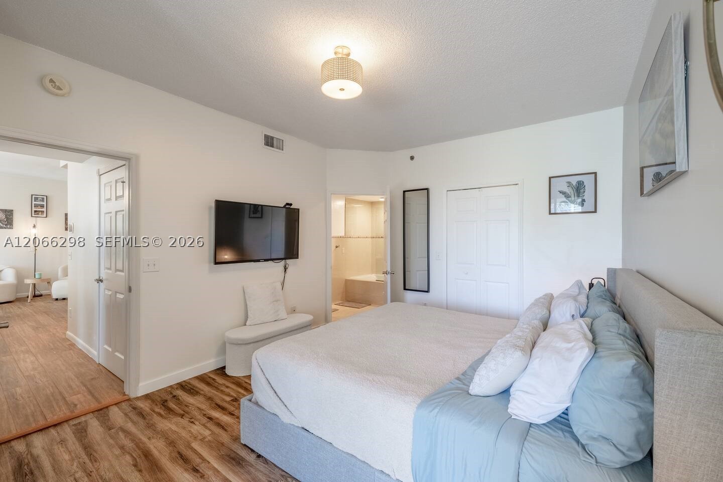 3255 Ne 184th St 12206 Property Photo 10