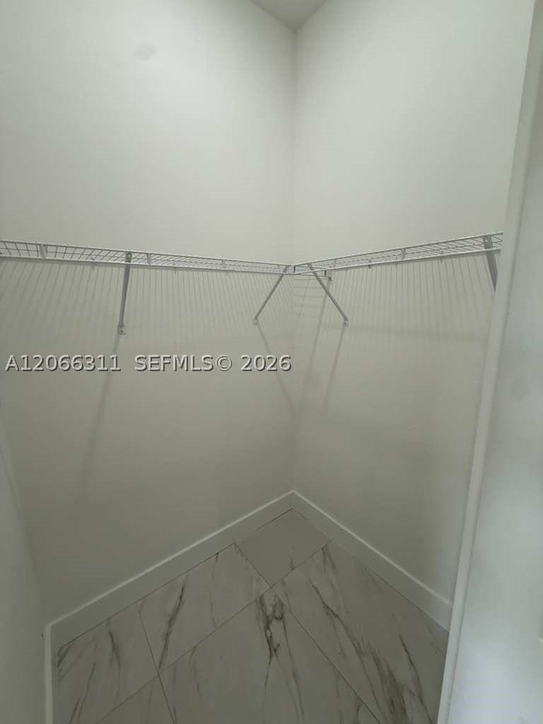723 Epps Brown St E Property Photo 24