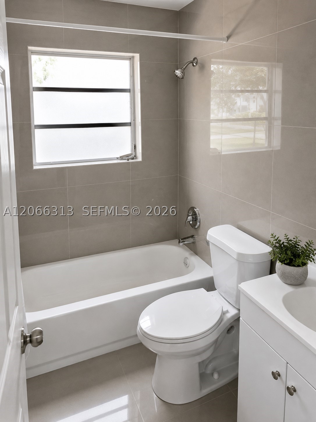 309 Phippen Waiters Rd 2 Property Photo 8