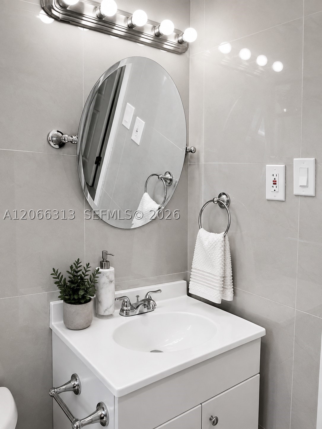 309 Phippen Waiters Rd 2 Property Photo 11