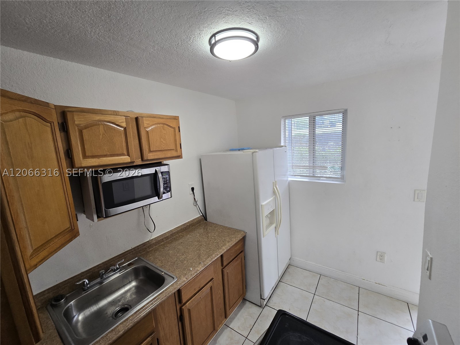 535 Nw 7th St 3 Property Photo 3