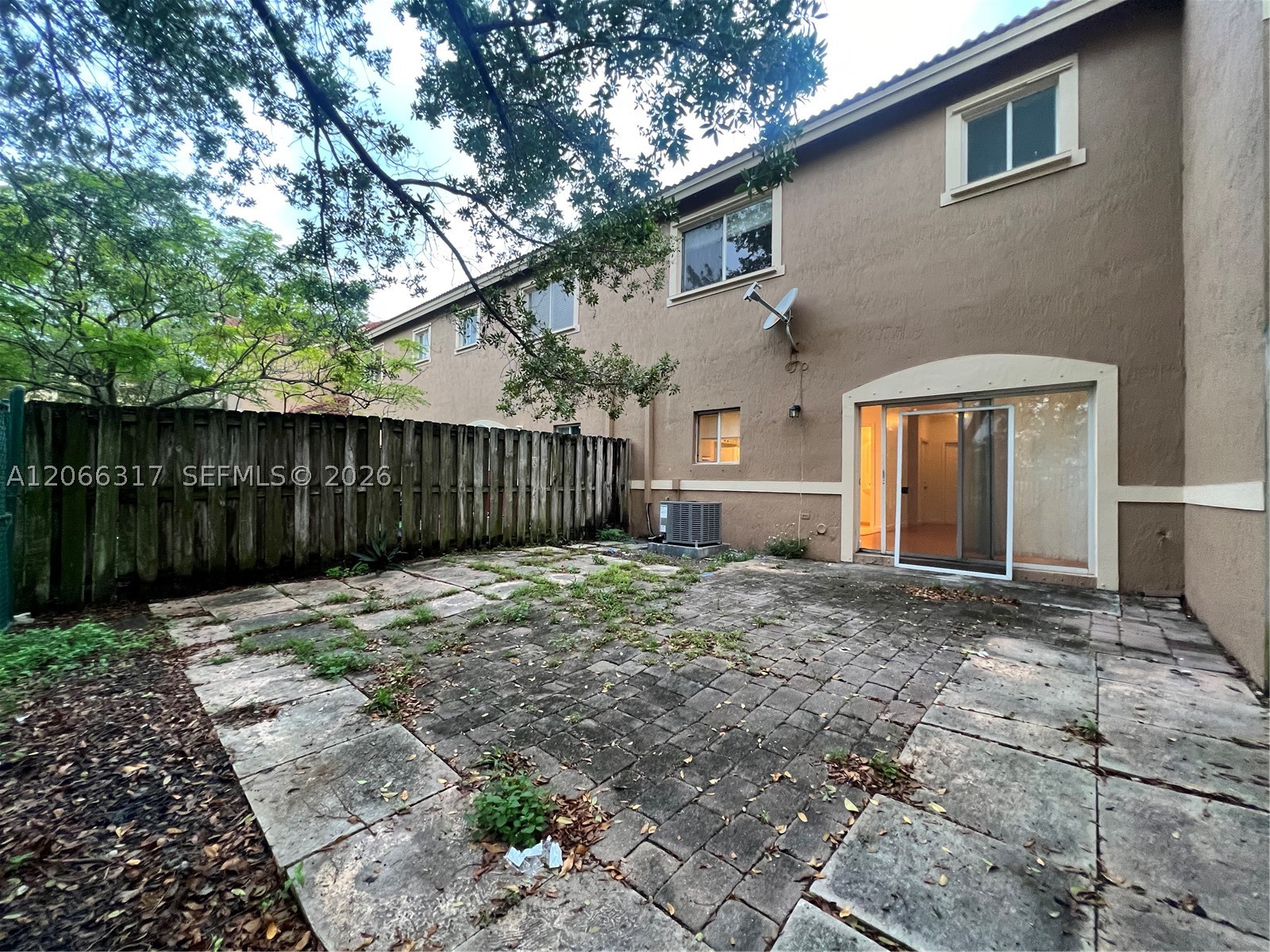 8564 Sw 214th Way Property Photo 18