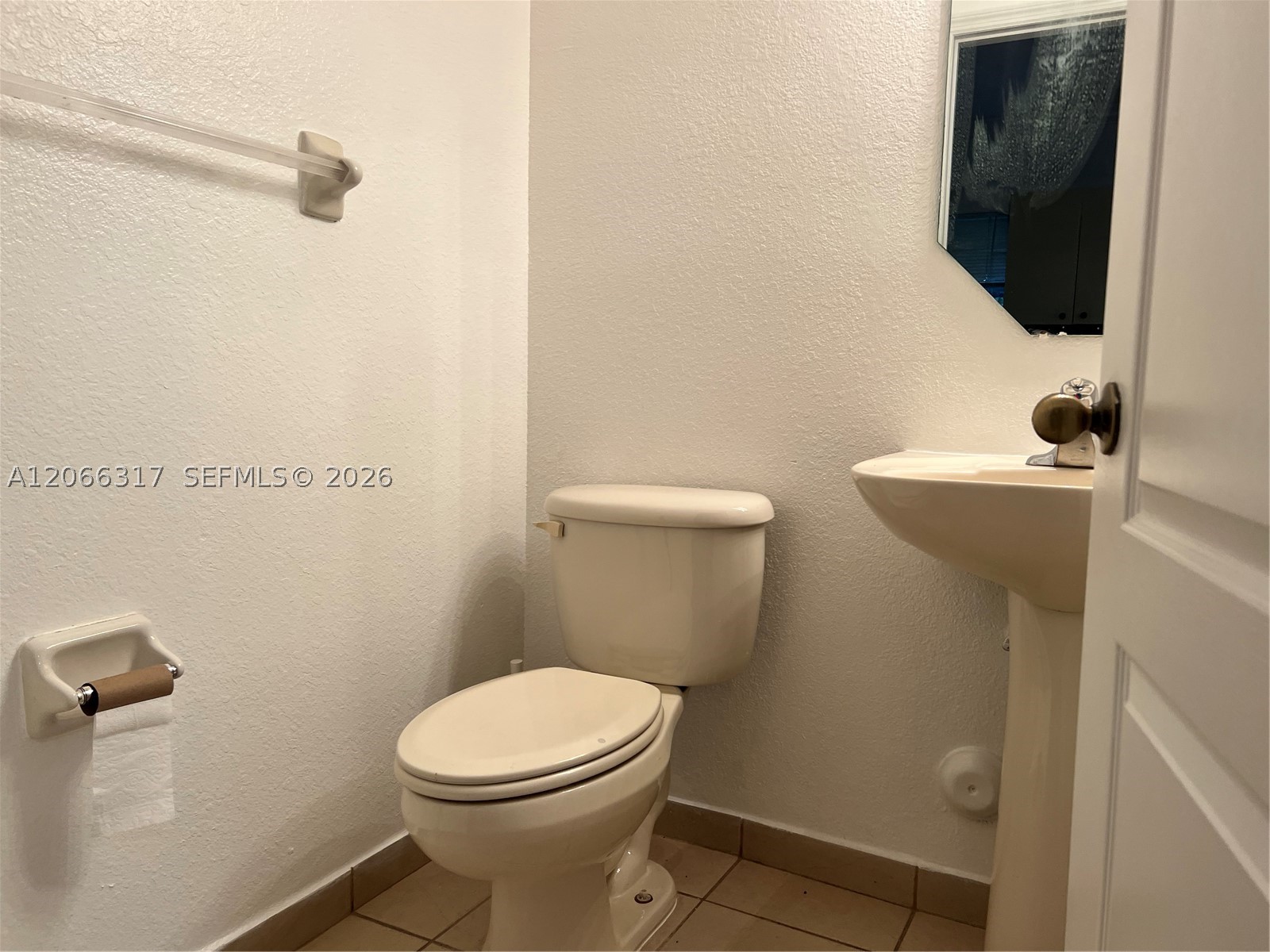 8564 Sw 214th Way Property Photo 22
