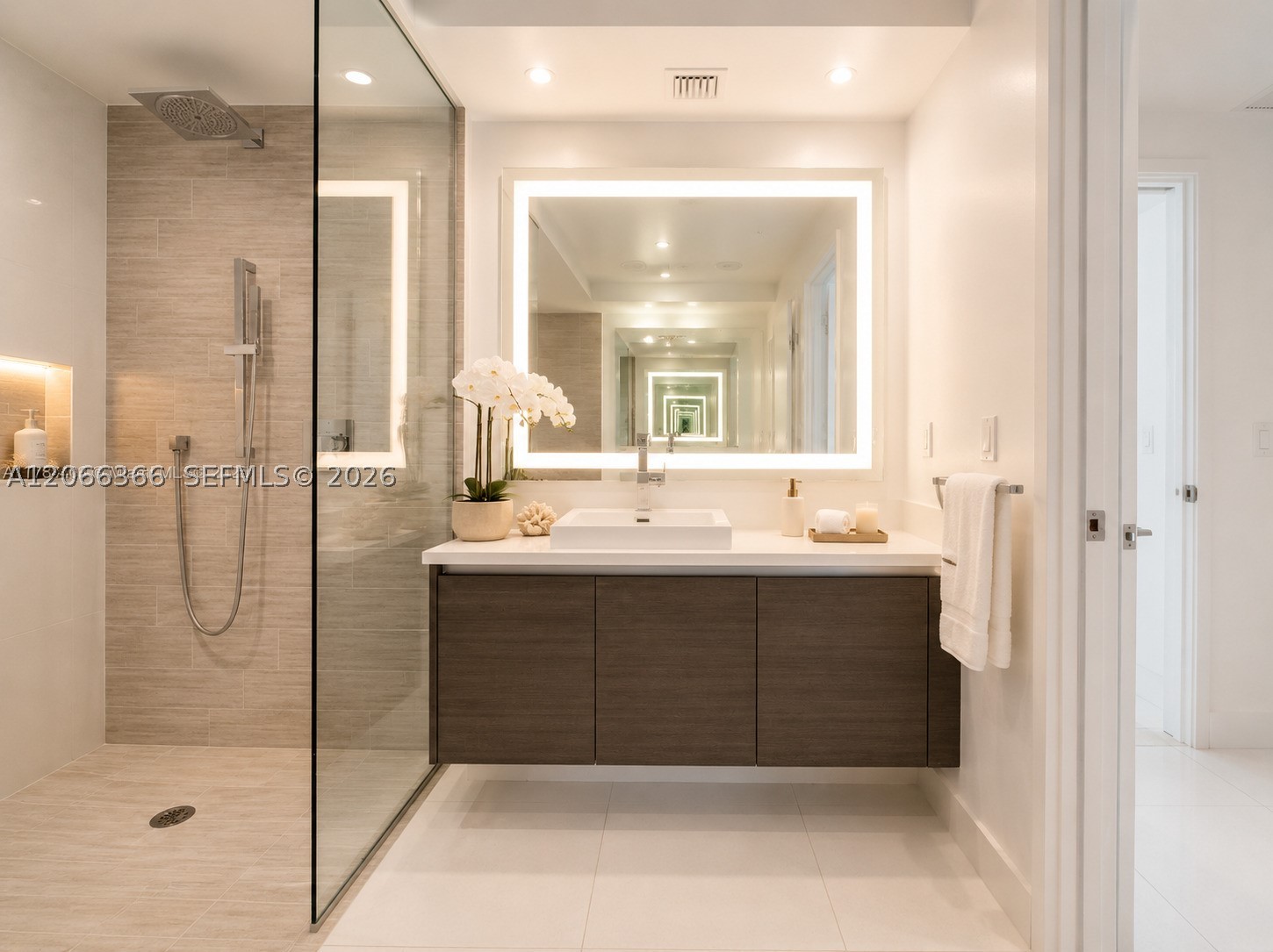 330 Sunny Isles Blvd 5-801 Property Photo 7